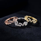 10K gold cursive love band ring detail – anillo de amor en oro real 10K no bañado