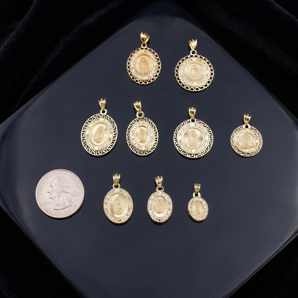 10K gold Virgin Mary pendants size reference – dijes Virgen María quinceañera oro real