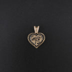10K YG Quinceañera Pendant (2.9g)