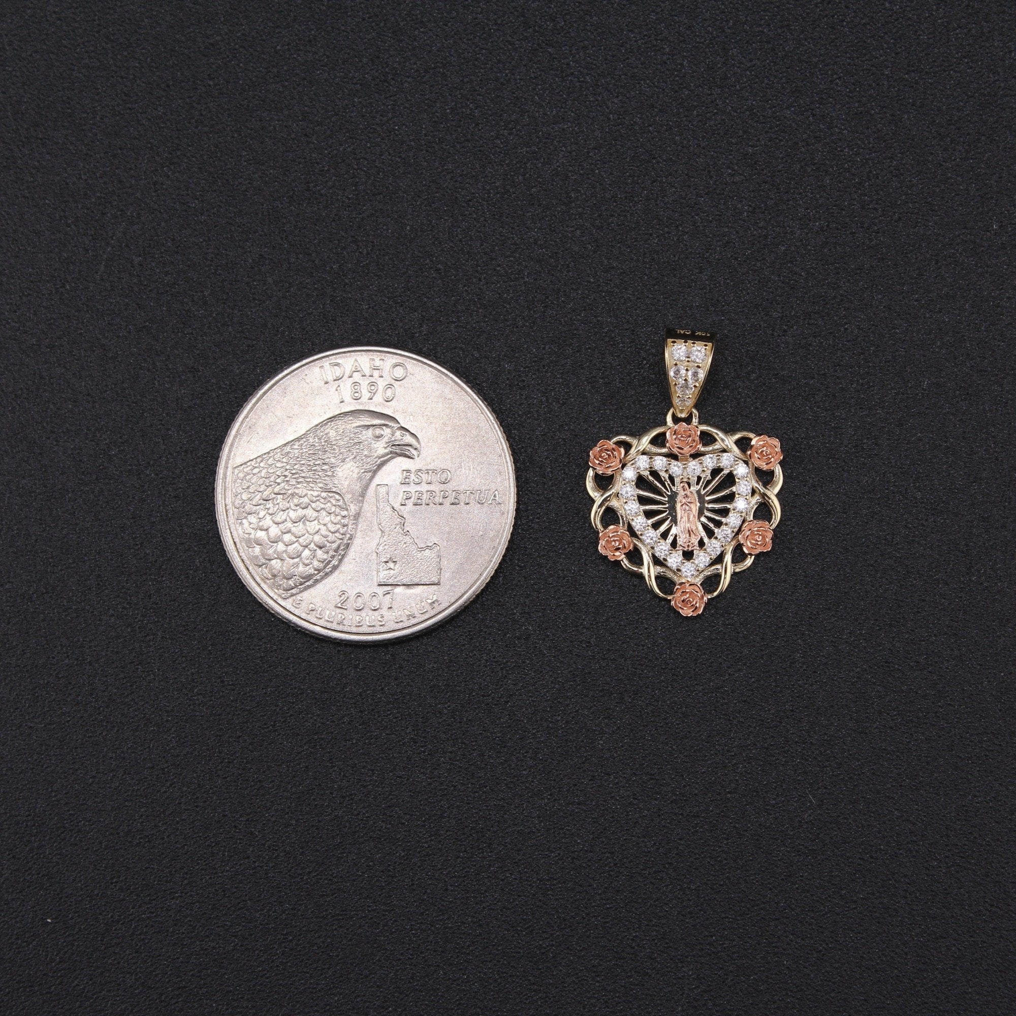 10K YG Virgin Mary Pendant (1.4g)
