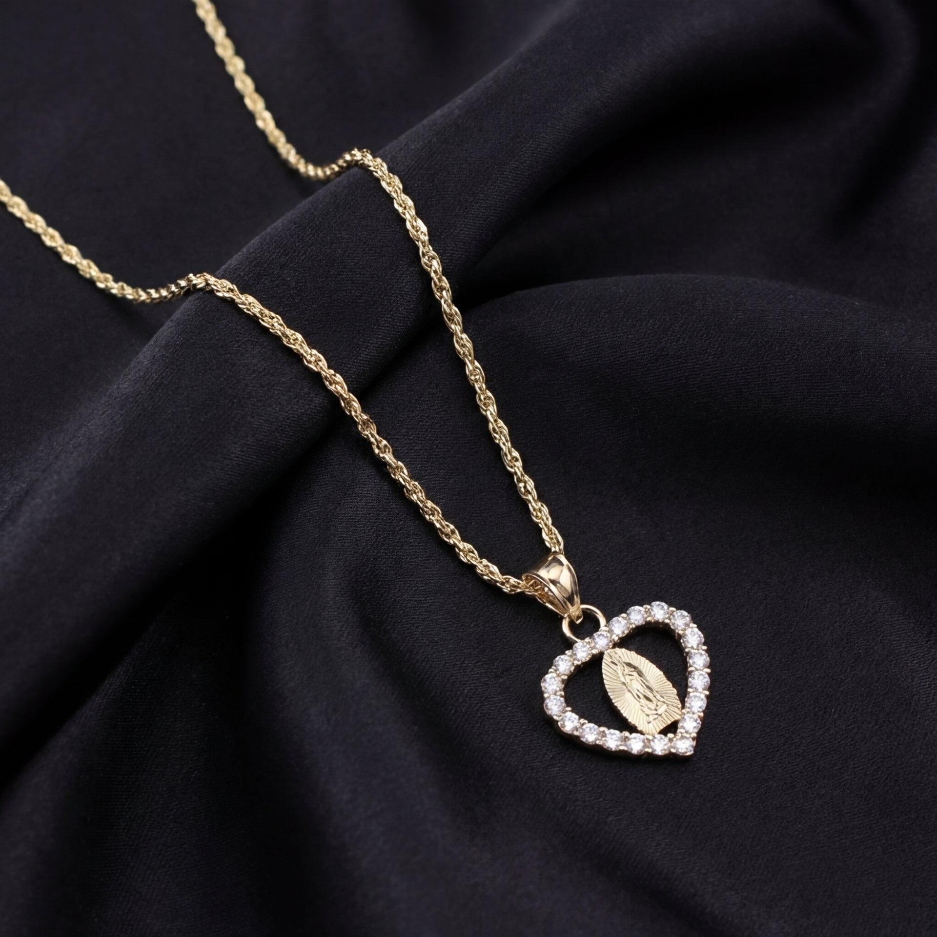 Real 10K Gold Heart Virgin Mary Pendant on chain – collar quinceañera oro real 10K