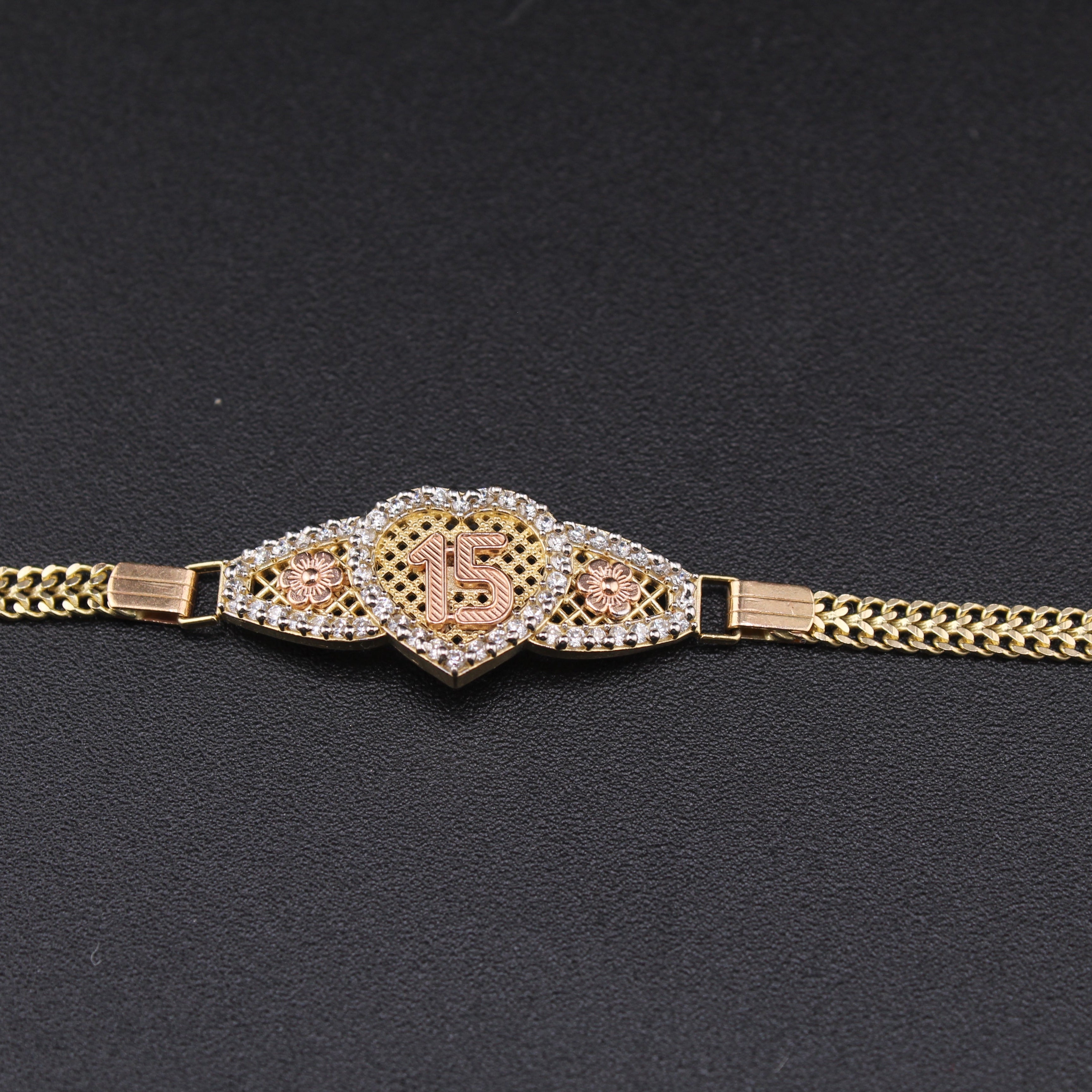 14K Gold Quinceanera Bracelet 6.5 in.