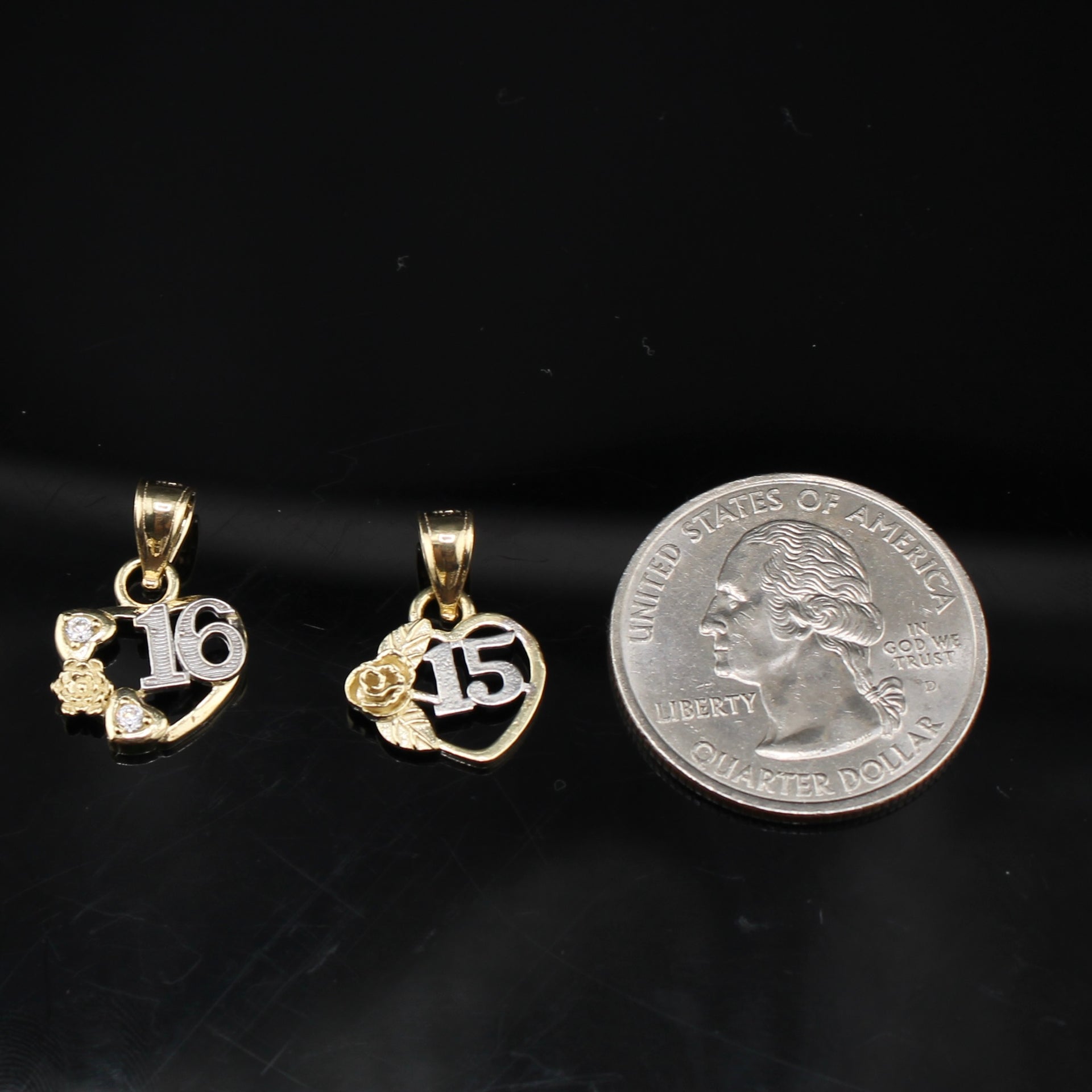 10K gold quinceañera 15 pendant detail view – dije de 15 años oro real no bañado