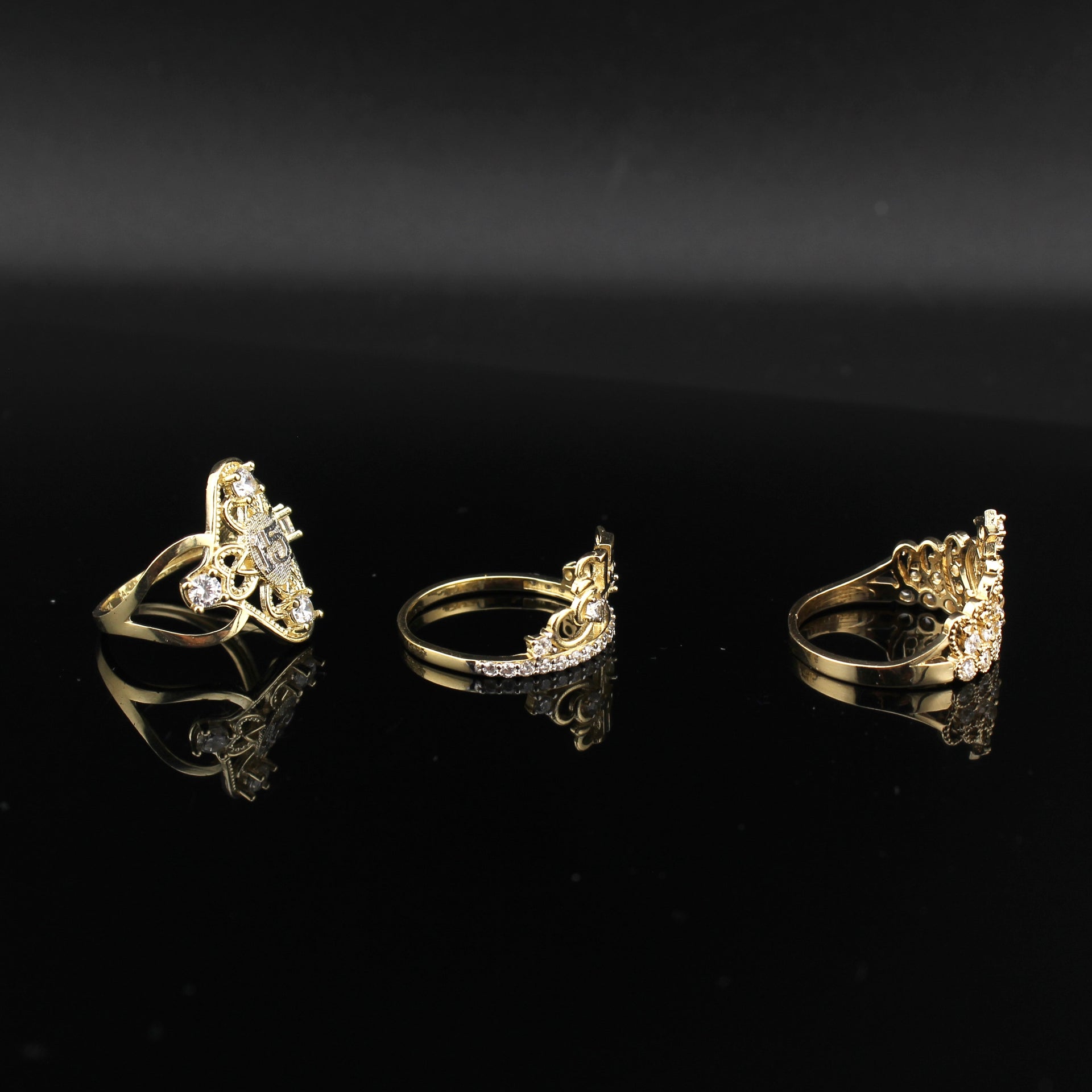 Real 10K Quinceañera Ring profile view – anillo quinceañera oro sólido 10K no bañado