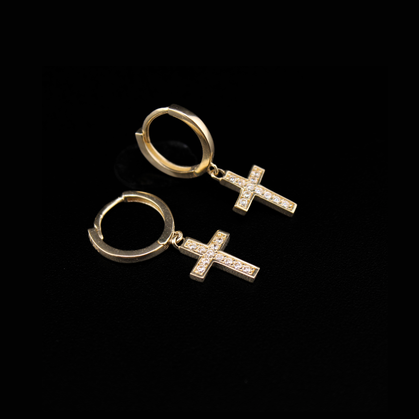 Real 14K Gold Cross Earrings alternate view – aretes de oro 14K quinceañera solid gold