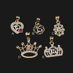 10K gold quinceañera pendants detail view – dijes de 15 años en oro real no bañado